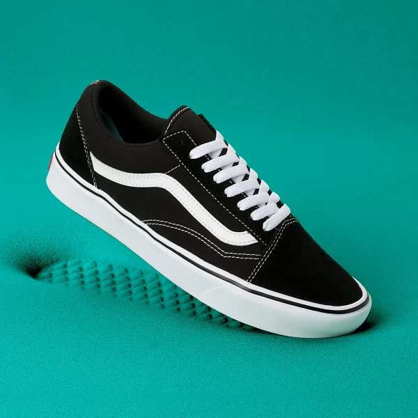 Vans ComfyCush Old Skool - Black/True White